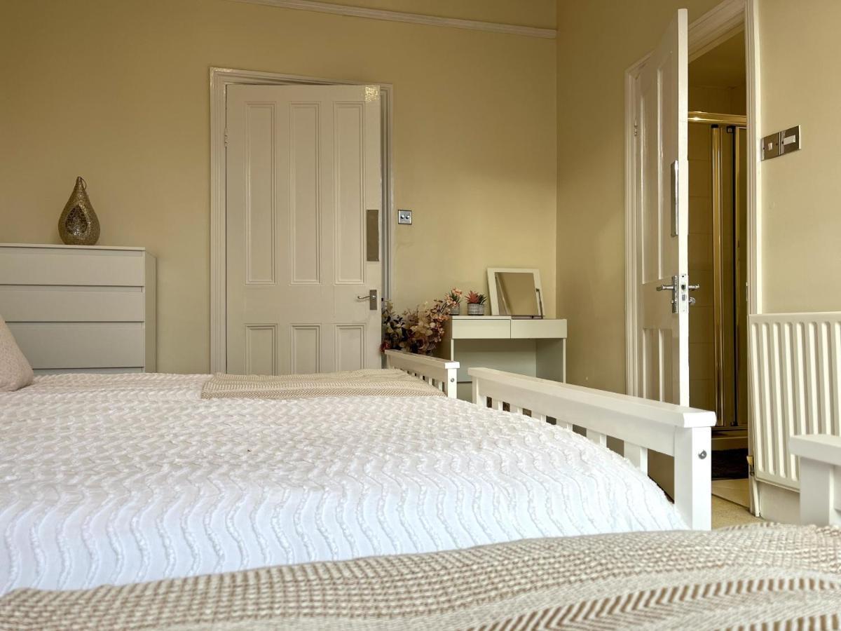 City Link - Mapperley Park Suite - Free Parking,Tram&Busroutes,Hswifi,Upto9 By Kp Nottingham Exterior foto